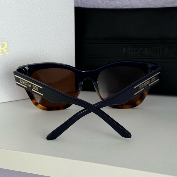 New!!!! DiorSignature B4I 39F0, Navy/Havana, Authentic - Picture 5 of 8